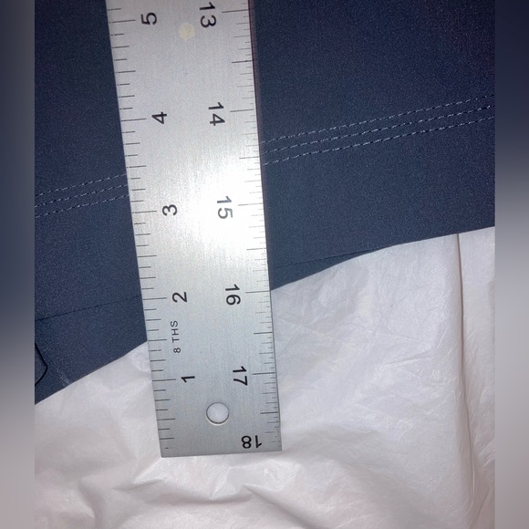 ATHLETIC WORKS WOMEN’sGRAY SWIM TRUNKS DRAWSTRING 2 POCKETS UNISEX  MED EUC - Picture 7 of 12